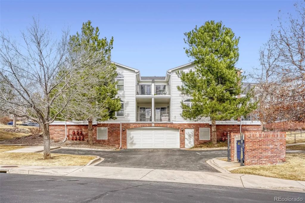 1675 S Cole Street B6, Lakewood