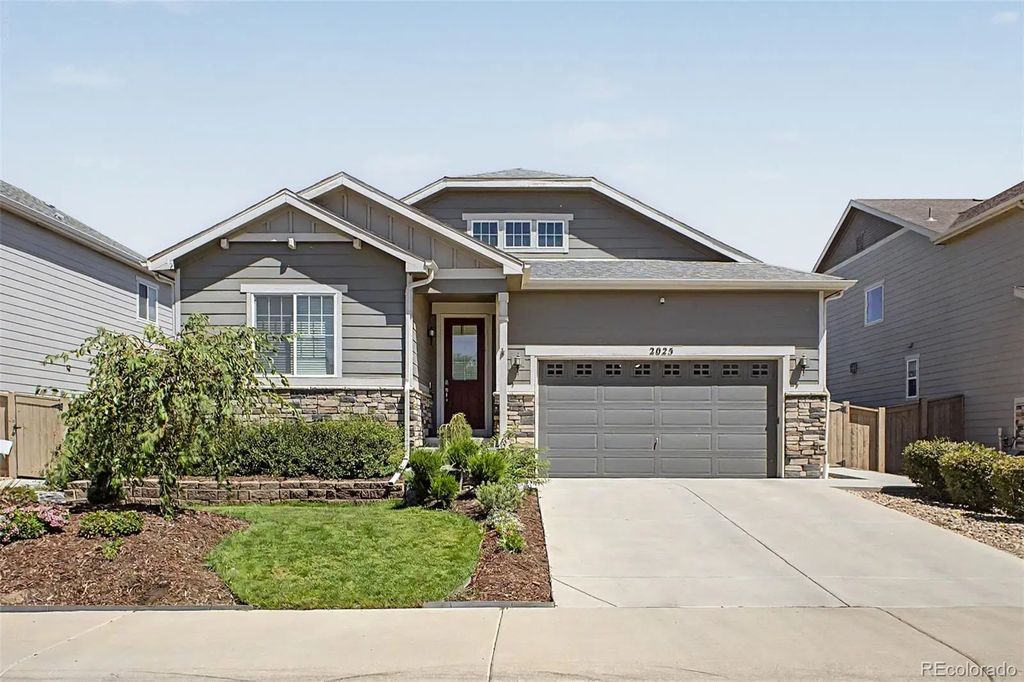 2025 E 150th Place, Brighton