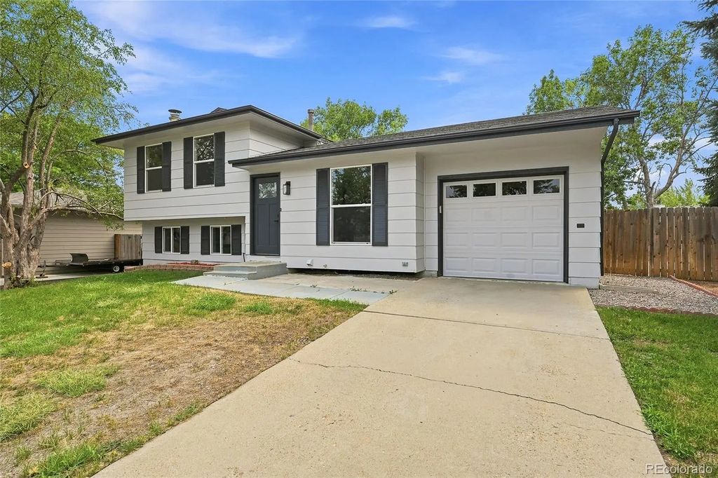 15340 E Iowa Place, Aurora