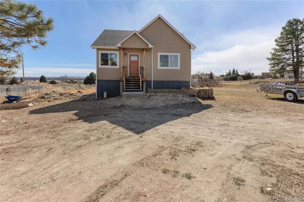 5228 Cuerno Verde Boulevard, Colorado City