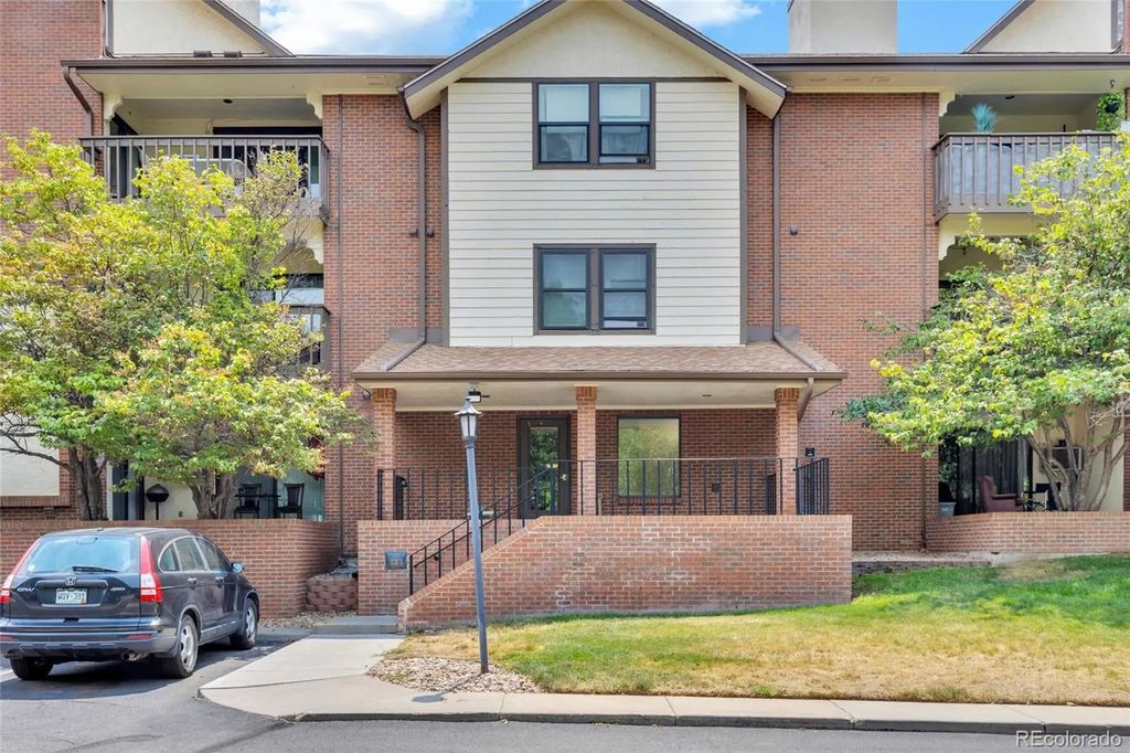 13950 E Oxford Place B206, Aurora