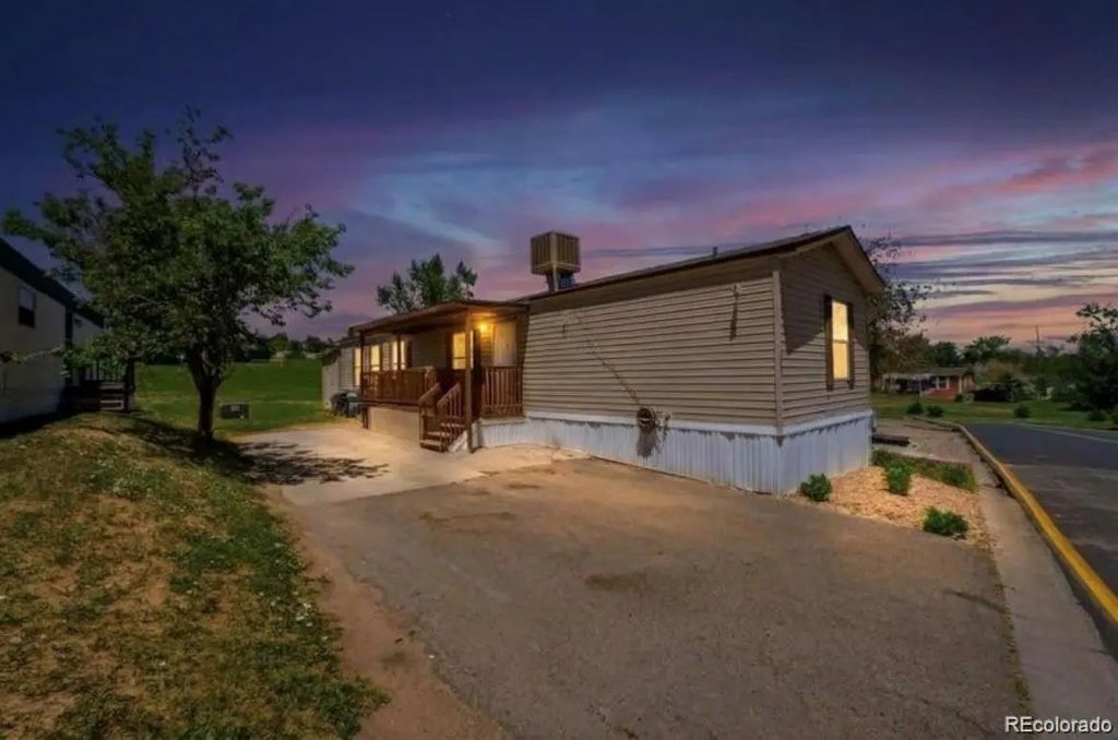 9400 Elm Court, Federal Heights