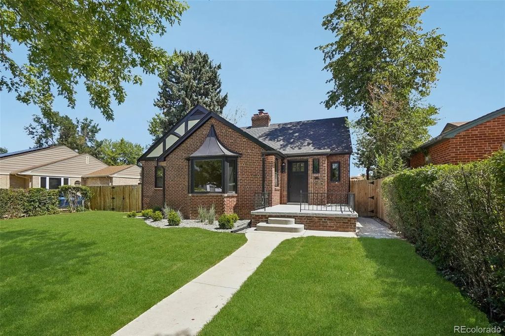 2856 N Glencoe Street, Denver