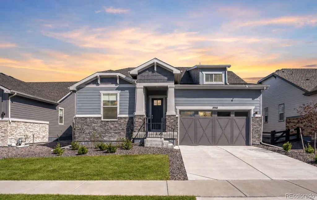 8918 S Riviera Court, Aurora