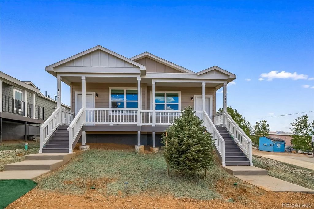 704 W 3rd Street, Leadville