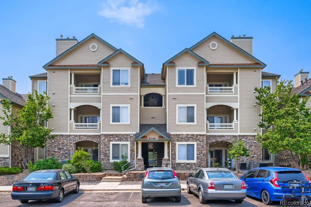 8358 S Independence Circle 105, Littleton