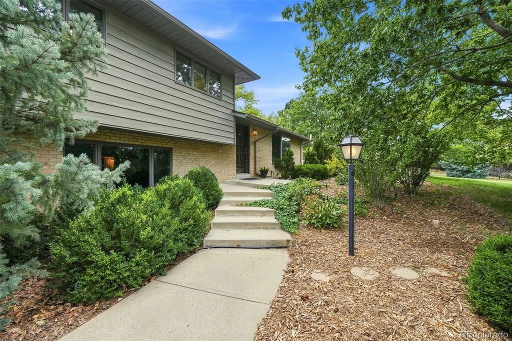 9748 Yukon Court, Broomfield