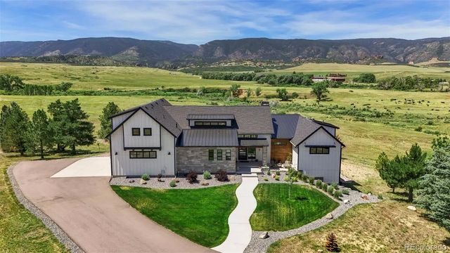 5021 S Perry Park Road, Sedalia
