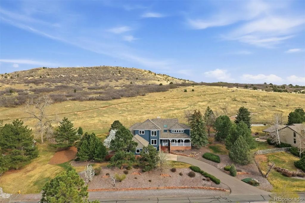 4 Blue Grouse Ridge Road, Littleton