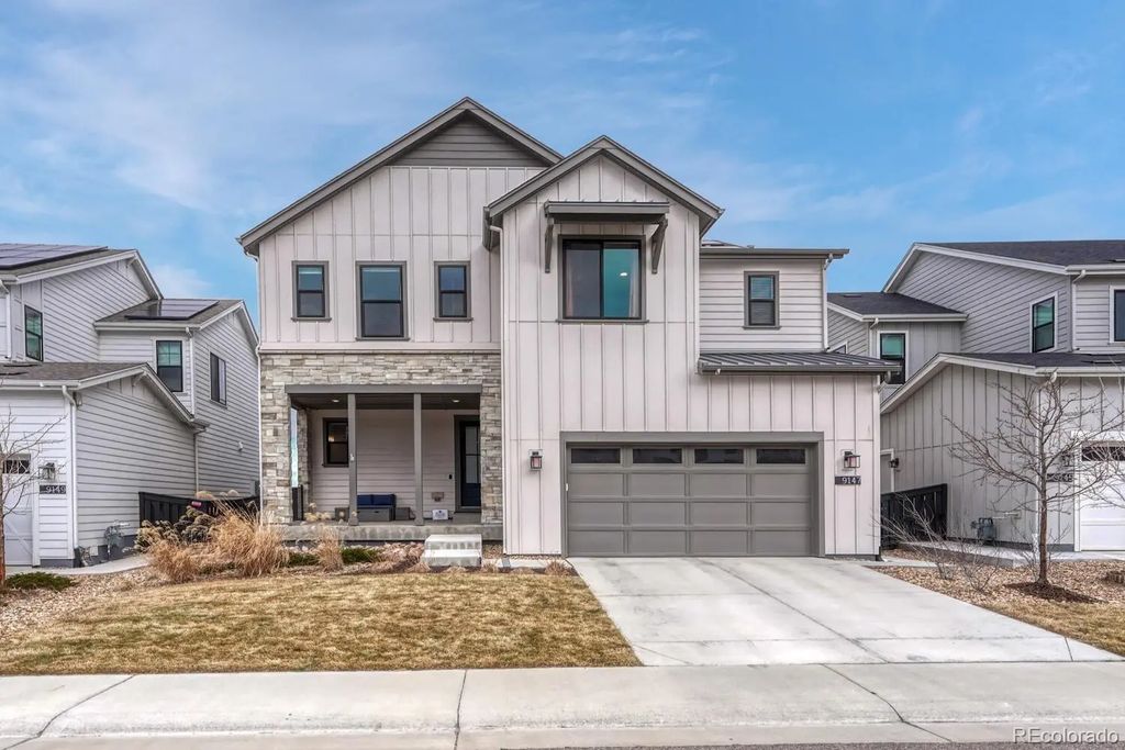 9147 Star Streak Circle, Littleton