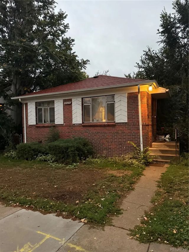 4028 Batavia Place, Denver