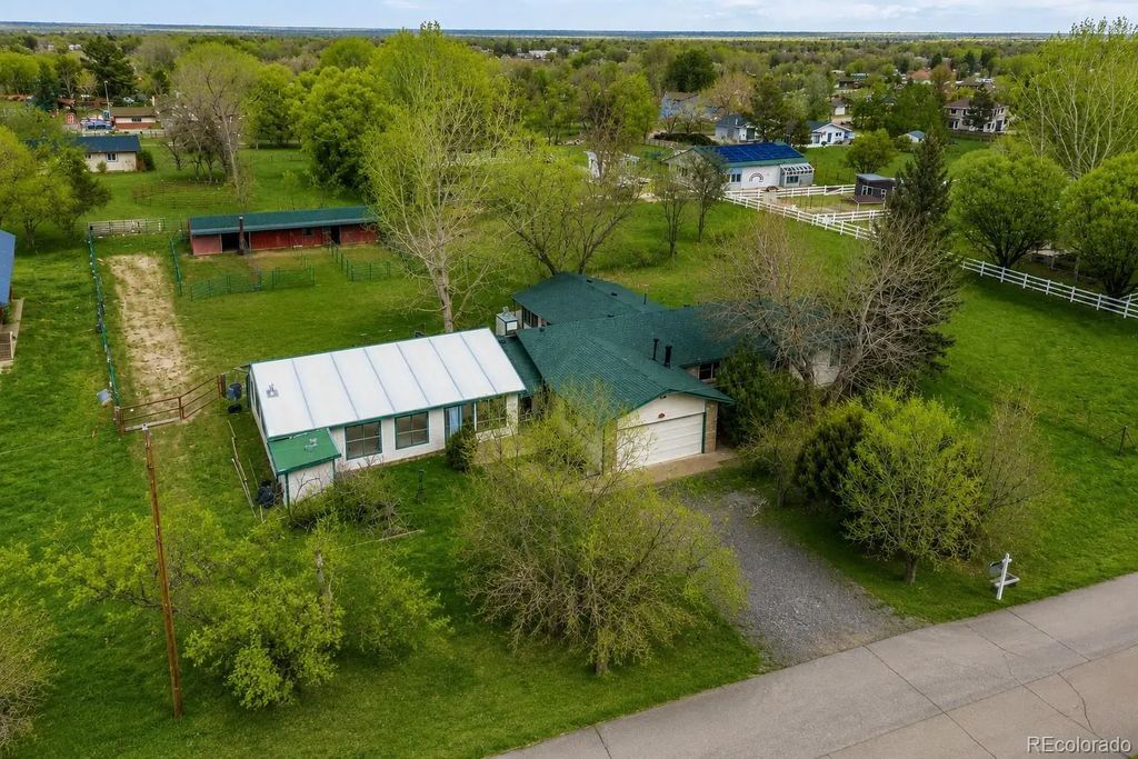 6263 Laodicea Road, Longmont