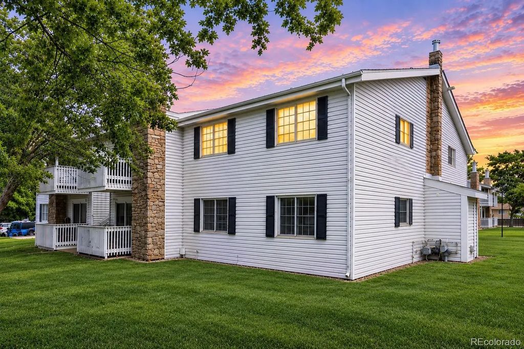 14484 E Colorado Drive 204, Aurora