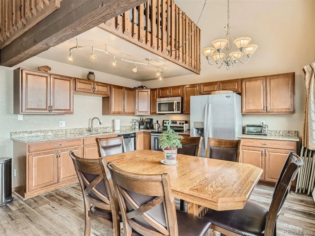 9800 Ryan Gulch Road 302, Silverthorne