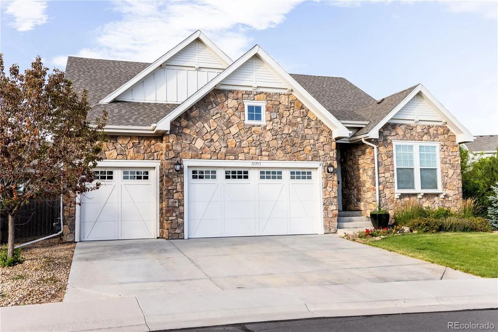 15753 Elizabeth Circle W, Thornton
