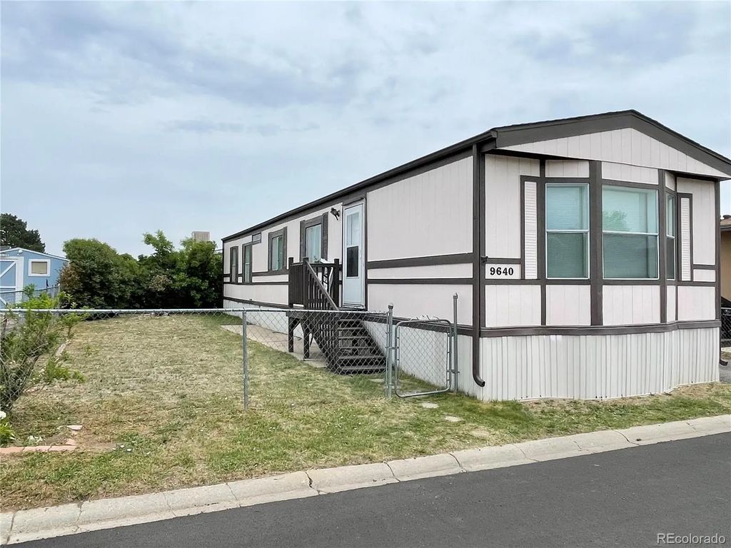 9640 Gull Street, Federal Heights
