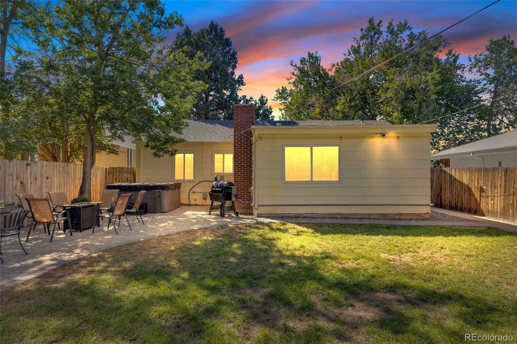 1230 Alton Street, Aurora