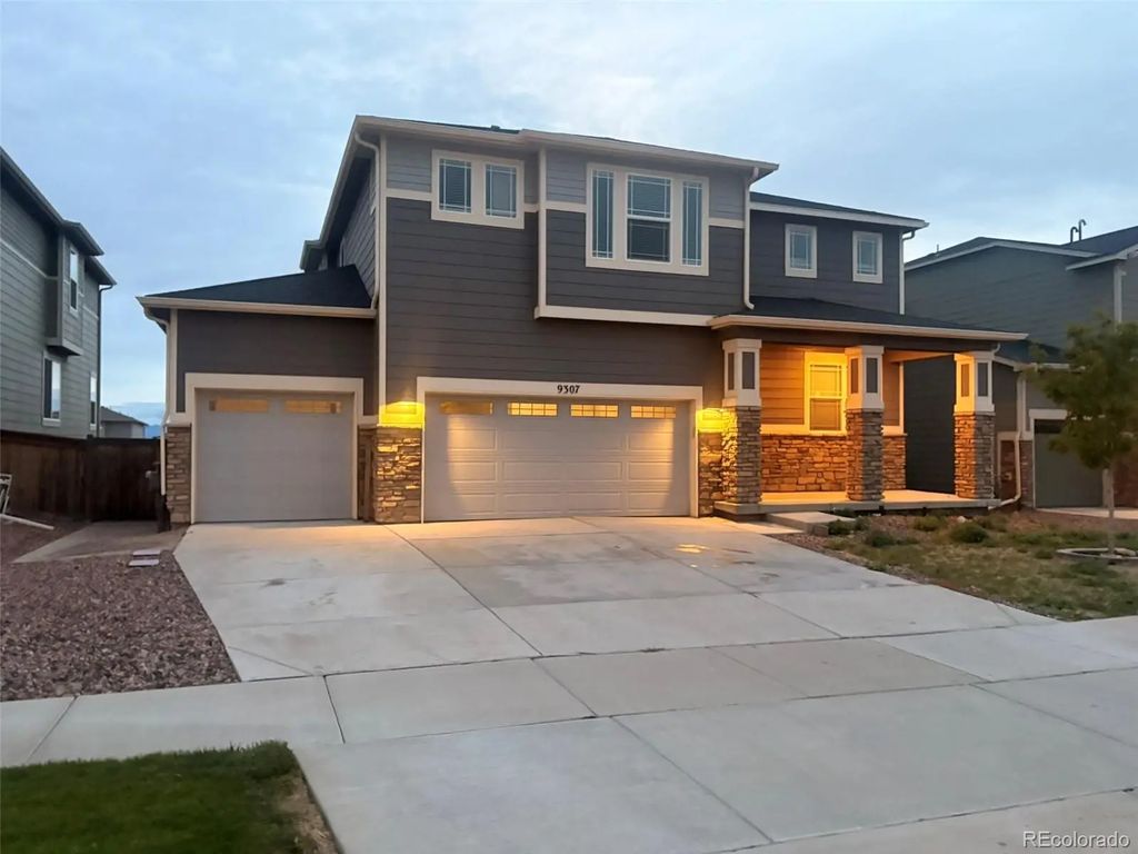 9307 Richfield Street, Commerce City