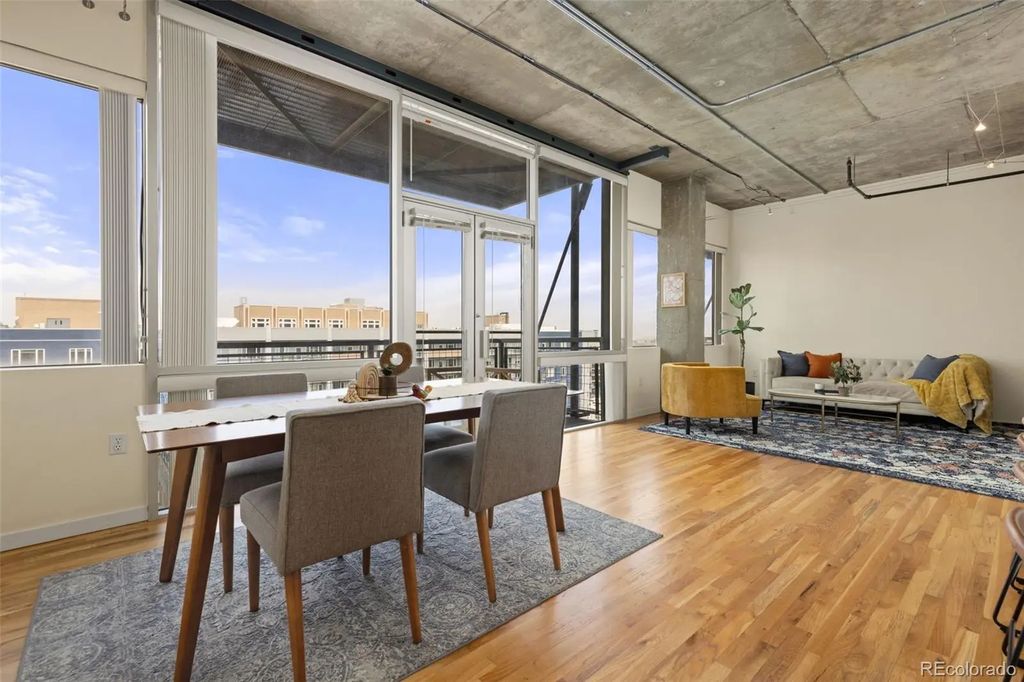 2020 Arapahoe Street 1020, Denver