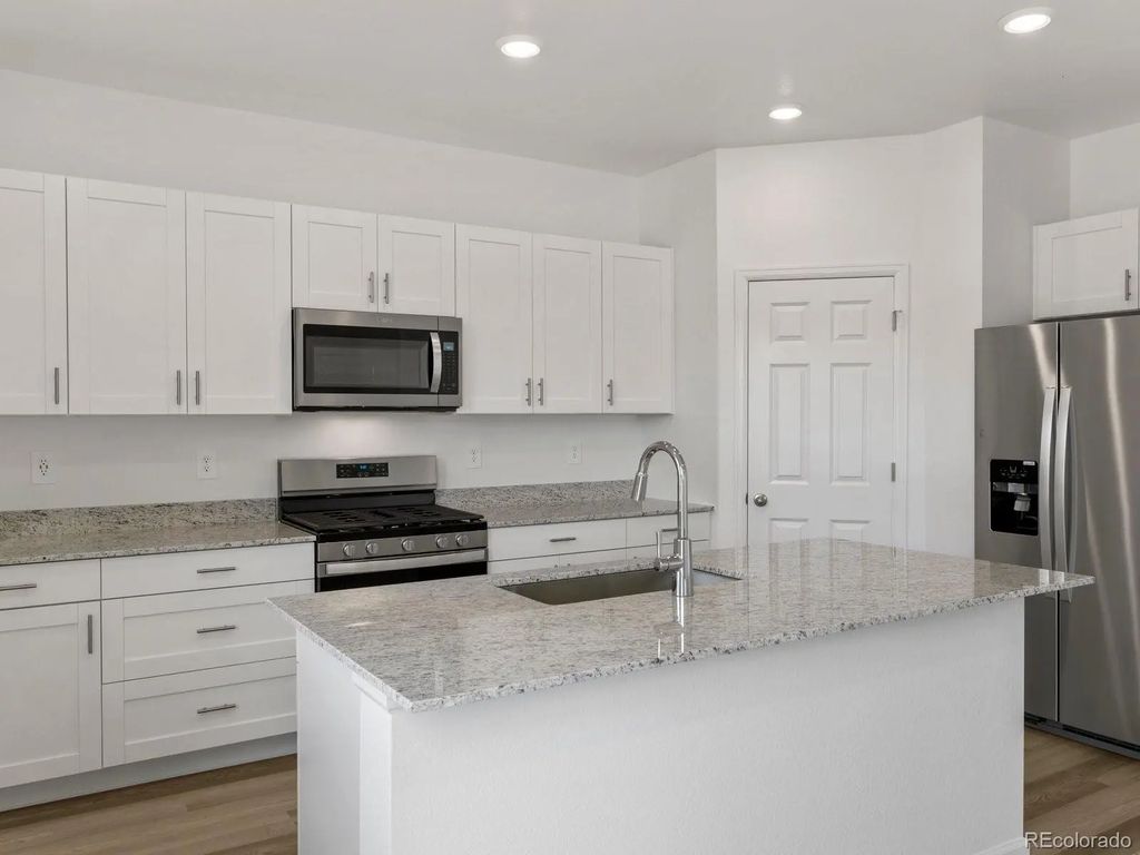 17617 E. 89th Way, Commerce City