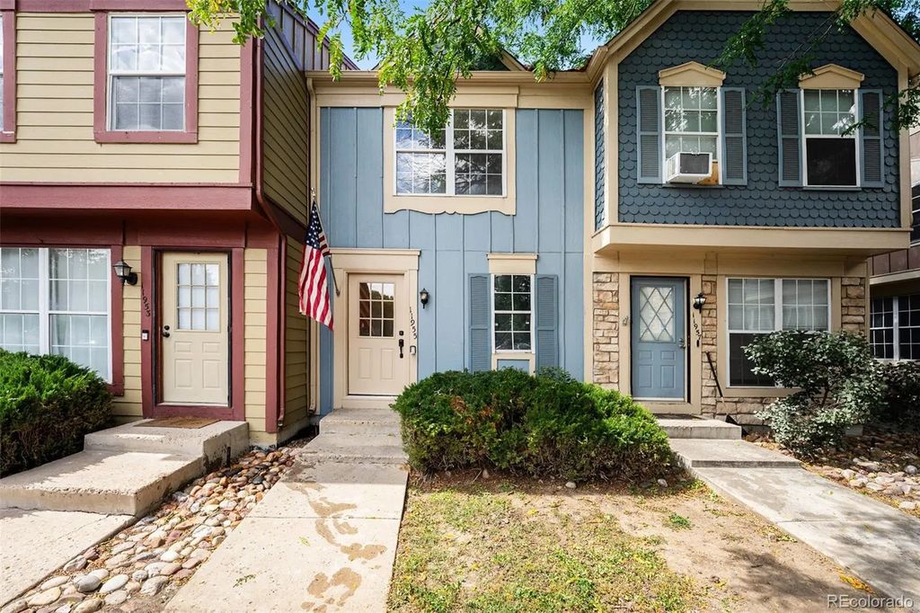 11955 E Ford Drive, Aurora