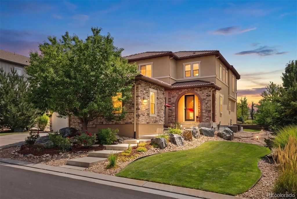 530 Moonmist Court, Highlands Ranch