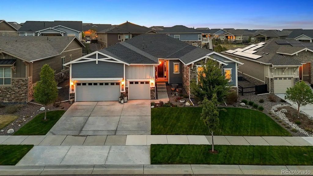 8457 S Shawnee Court, Aurora