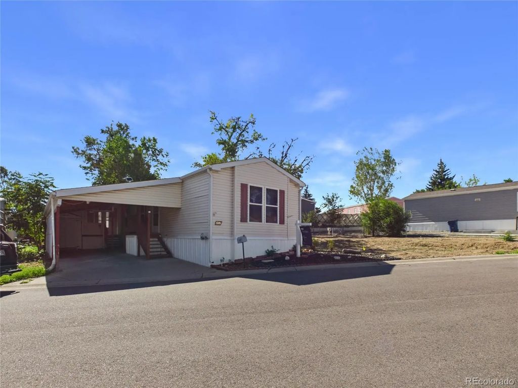 1801 W 92nd Avenue, Denver