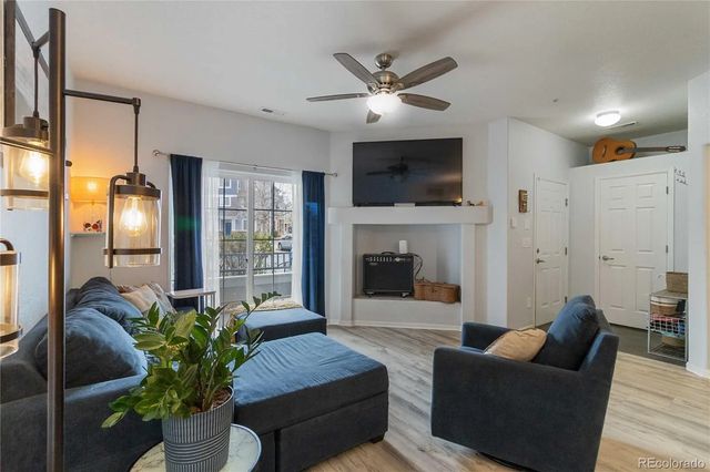 5255 Memphis Street 702, Denver