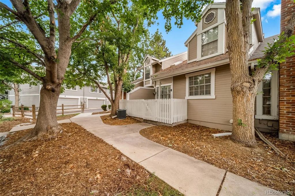 2874 W Long Drive B, Littleton