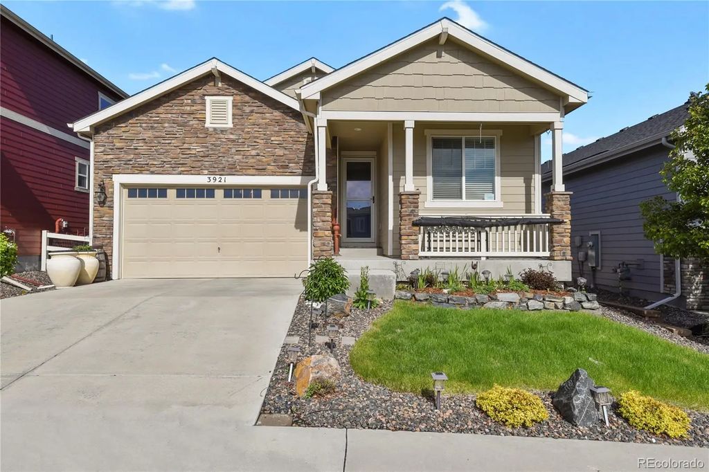 3921 John Court, Castle Rock