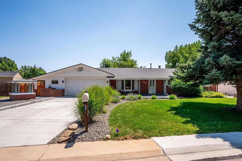 1770 Nelson Street, Lakewood