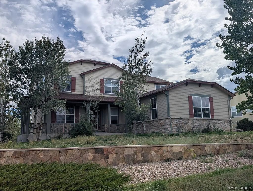 4590 Pleasant Valley Circle, Elizabeth