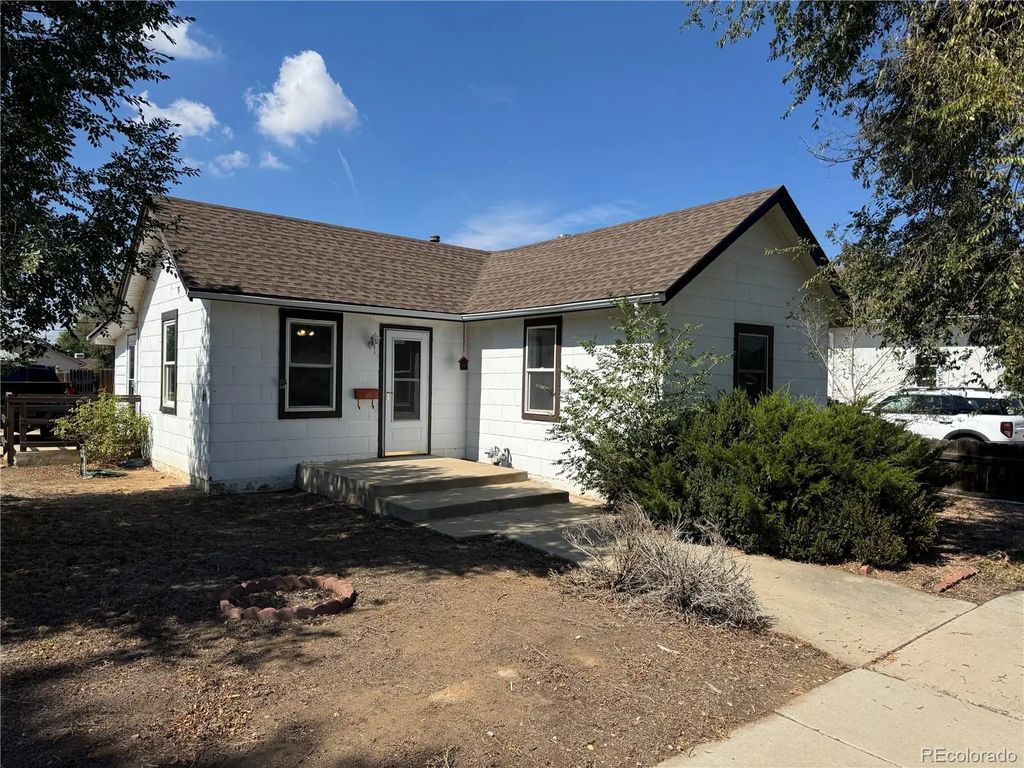 115 N 9th Avenue, Brighton