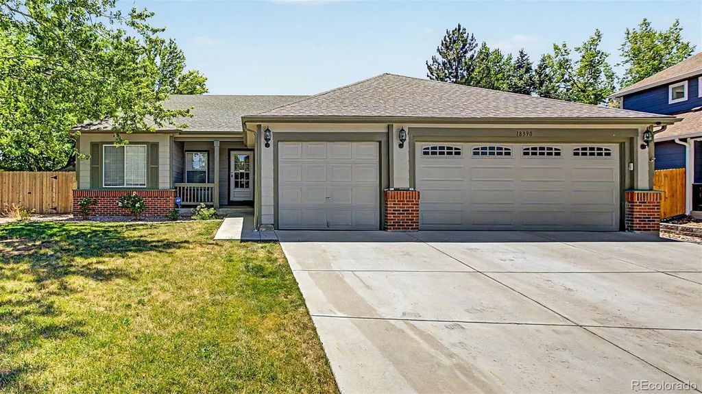 18390 E Baltic Place, Aurora