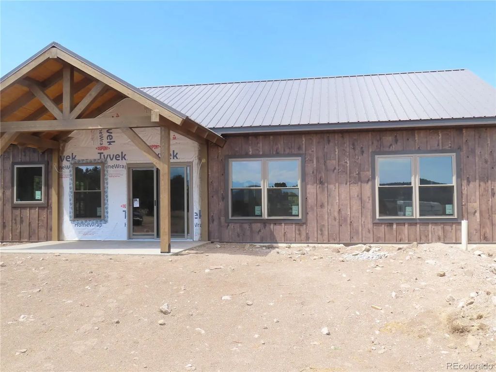 312 16th Trail, Cotopaxi