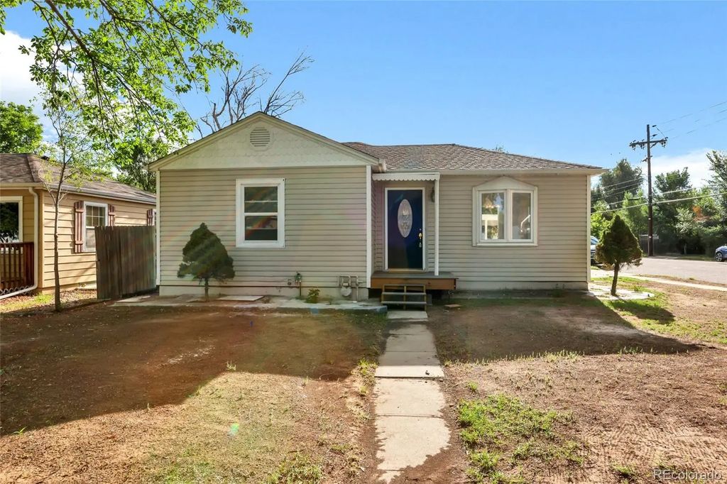4296 S Sherman Street, Englewood