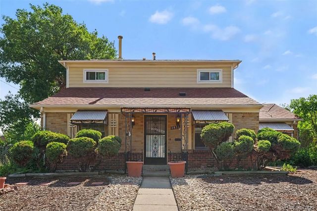 2856 N Madison Street, Denver