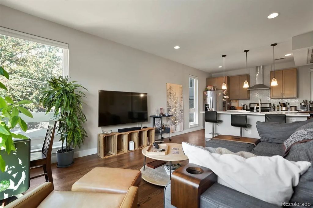 3131 W Conejos Place 5, Denver