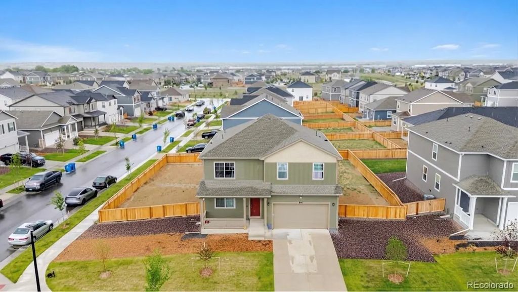 1606 Plata Street, Lochbuie