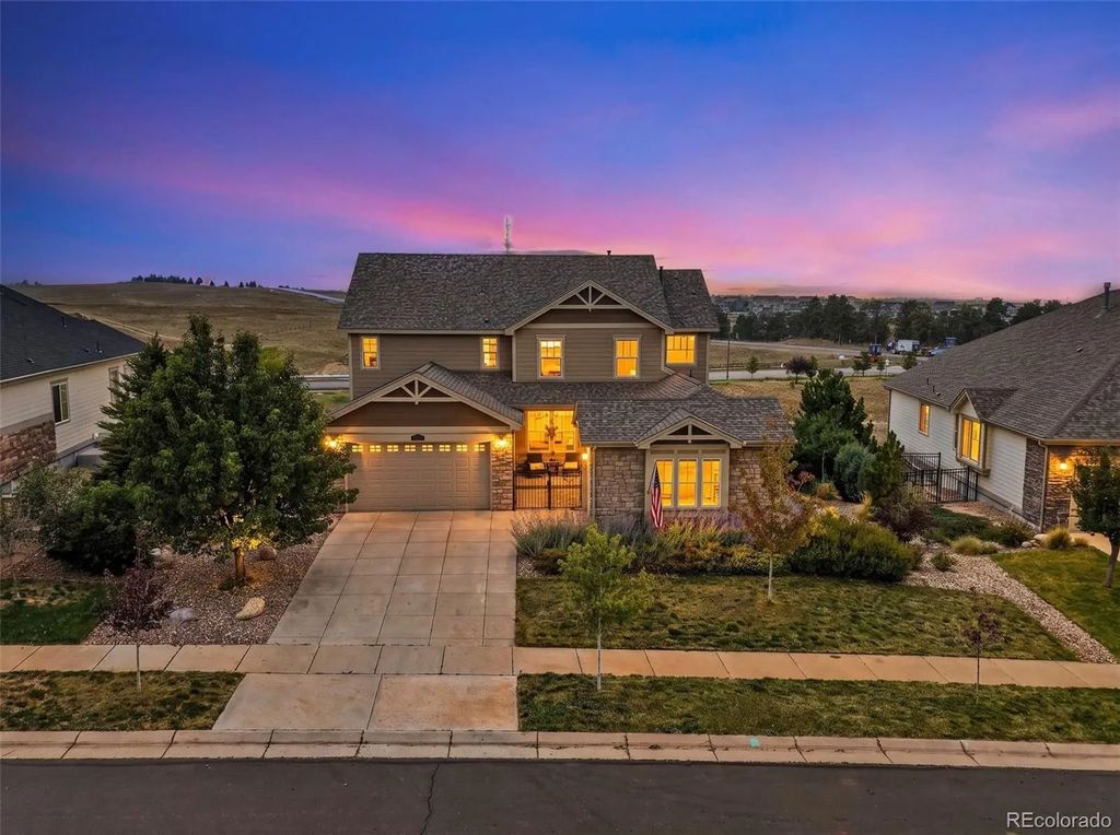 8247 S Country Club Parkway, Aurora