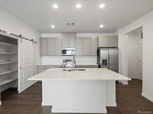 6153 N Ceylon Street 304, Denver