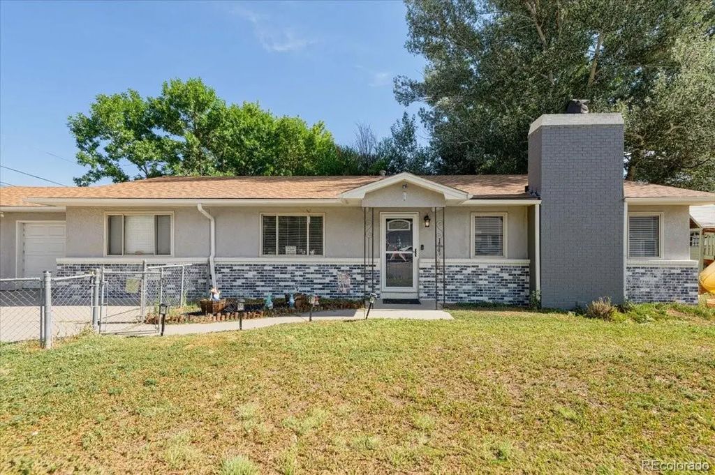 829 E 3rd Street, Florence