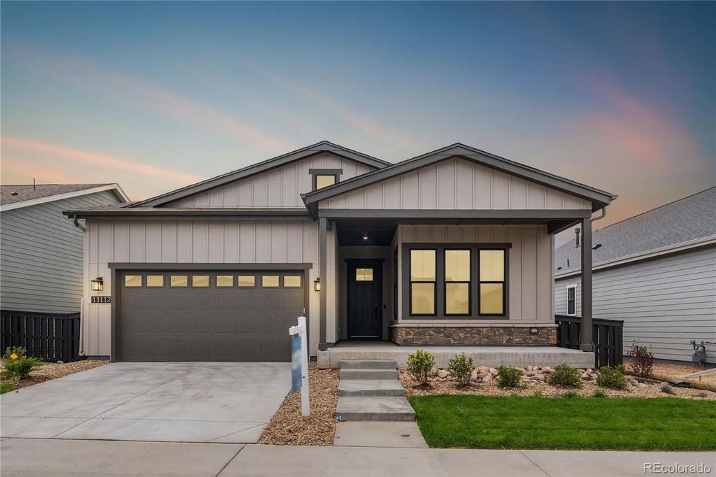 11112 Amber Light Circle, Littleton