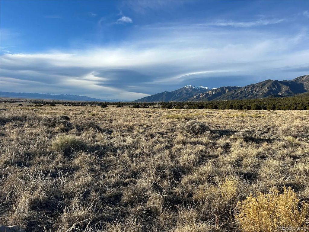 3292 Camino Del Rey, Crestone