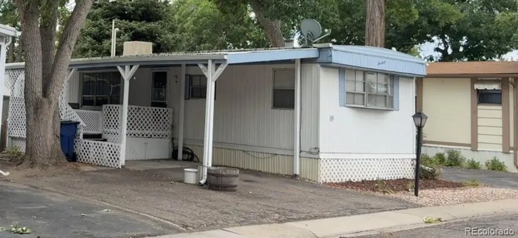 8201 S Santa Fe Drive, Littleton