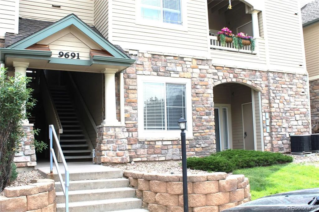 9691 W Coco Circle 105, Littleton