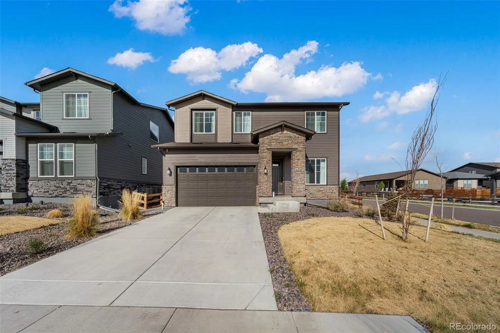 3906 N Catawba Way, Aurora