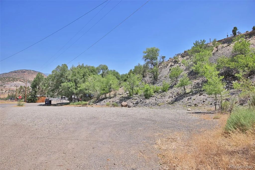 57 1/2 Road, Collbran