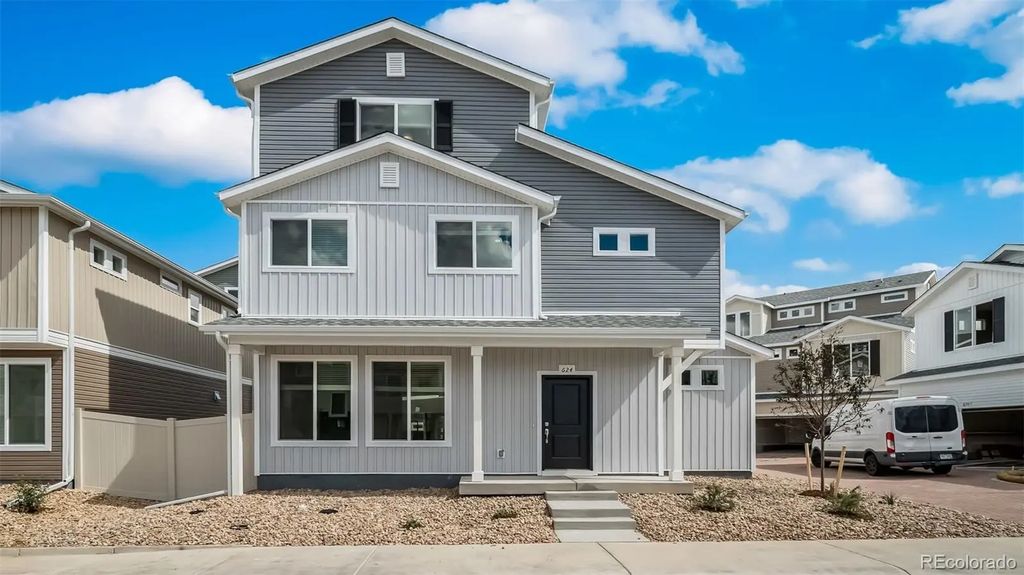 624 Wagon Wheel Way, Bennett